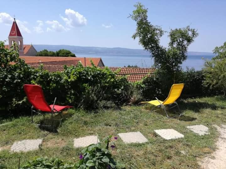 Appartamento Leonica Omiš Esterno foto